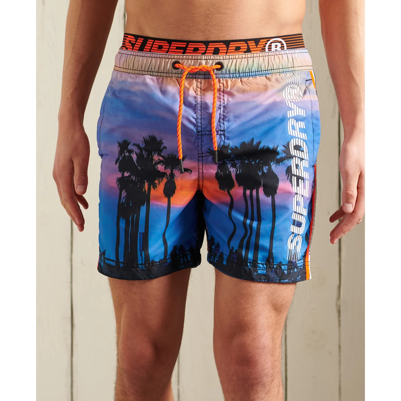 Meilleur prix 🤩 Mode- Lifestyle Homme Superdry Short De Bain State Volley Superdry MULTICOLORE 💯 1 Meilleur prix 🤩 Mode- Lifestyle Homme Superdry Short De Bain State Volley Superdry MULTICOLORE 💯