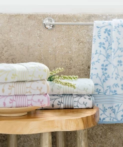 Acheter 🔔 Multisport Unisexe Linnea Gant De Toilette 16x21 Cm Vintage Floral Vert Gris 550g/m2 BLANC 😀 -ADIDAS Shop 467e5acac452420a8ff88c2e58d887a2 1