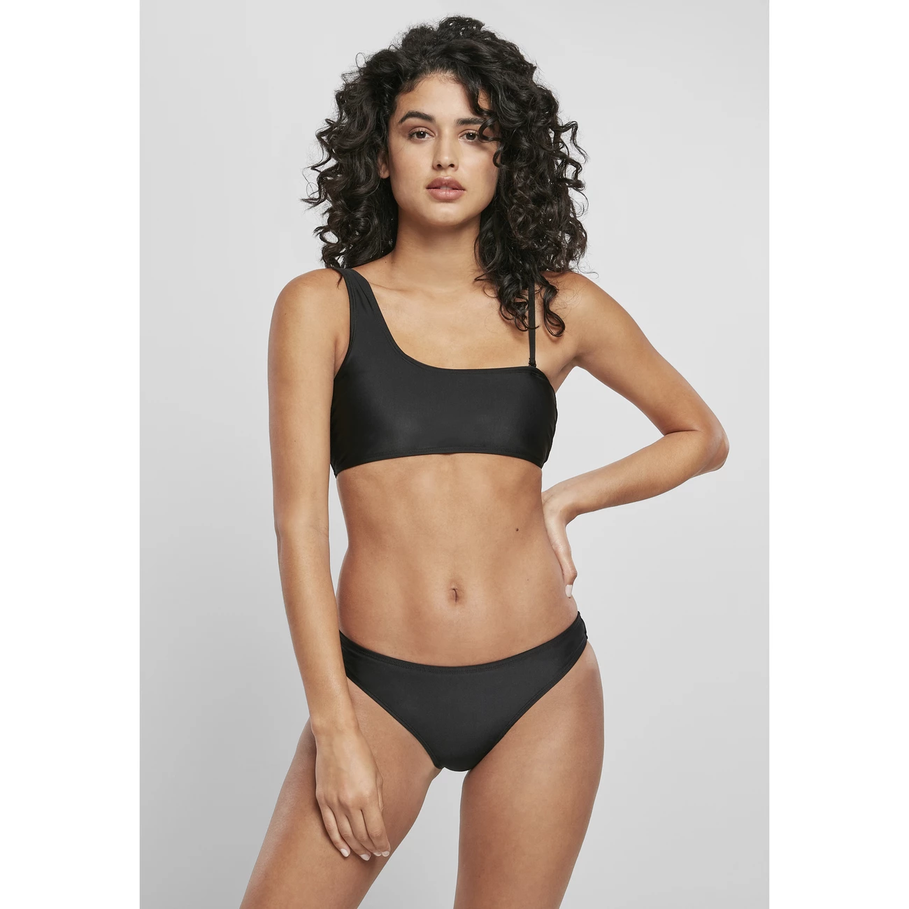 Bon marché 🧨 Mode- Lifestyle Femme Urban Classics 👙 Bikini Femme Urban Classics Recycled Asymmetric Top NOIR ✨ 5 Bon marché 🧨 Mode- Lifestyle Femme Urban Classics 👙 Bikini Femme Urban Classics Recycled Asymmetric Top NOIR ✨ – Image 5