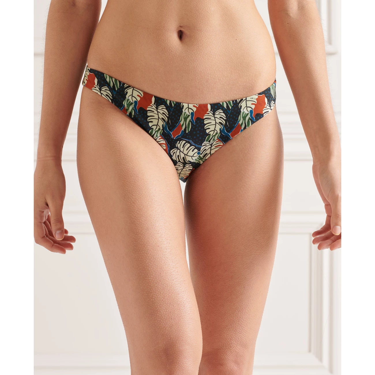 Offres 🎁 Mode- Lifestyle Femme Superdry Bas De 👙 Bikini Classique Femme Superdry MULTICOLORE 🧨 2 Offres 🎁 Mode- Lifestyle Femme Superdry Bas De 👙 Bikini Classique Femme Superdry MULTICOLORE 🧨 – Image 2